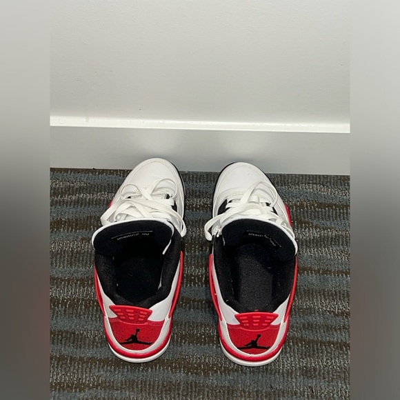 Air Jordan 4 Retro Red Cement Men US 9 DH6927-161- Preowned with Box - Picture 5 of 15